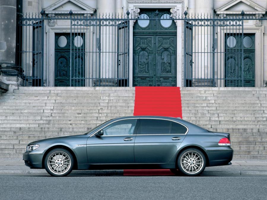  BMW 760Li 2003 года  (фото 5 из 16)